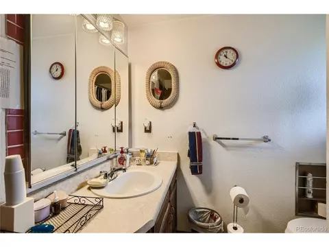 4591 Abilene St, Denver, CO 80239 photo 17