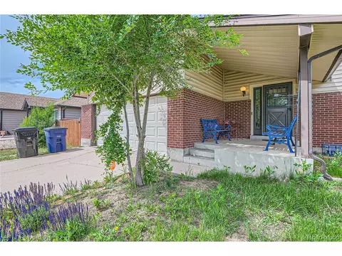 4591 Abilene St, Denver, CO 80239 photo 3