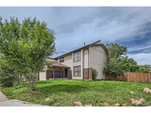 4591 Abilene St, Denver, CO 80239 photo 2
