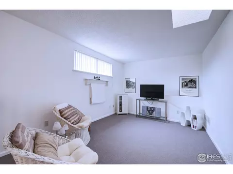 6206 Willow Ln, Boulder, CO 80301 photo 3
