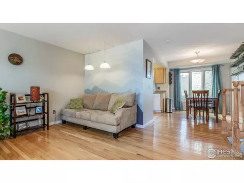 962 Clover Cir, Lafayette, CO 80026 photo 5