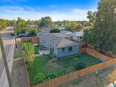 View/Area - 5194 E 33rd Ave, Denver, CO 80207 photo 2 of 7