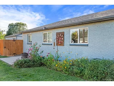 Exterior - 5194 E 33rd Ave, Denver, CO 80207 photo 10 of 15