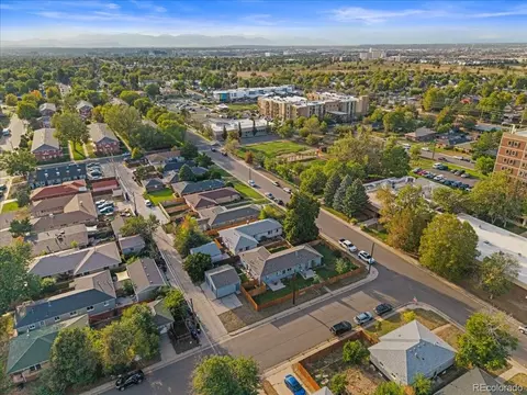 View/Area - 5194 E 33rd Ave, Denver, CO 80207 photo 5 of 7