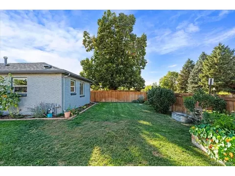 Exterior - 5194 E 33rd Ave, Denver, CO 80207 photo 5 of 15
