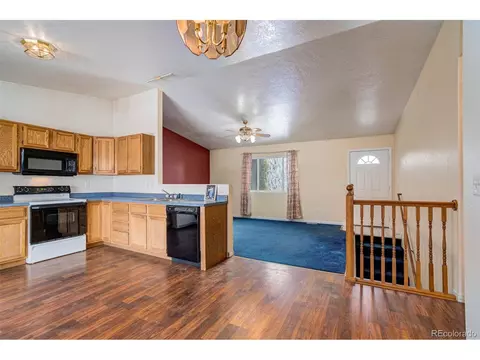 4013 Meadows Ave, Evans, CO 80620 photo 9