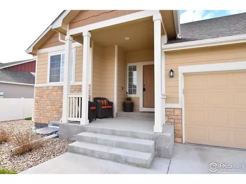 575 Cherryridge Dr, Windsor, CO 80550 photo 2