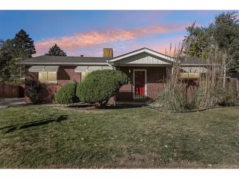 5755 S Hickory St, Littleton, CO 80120