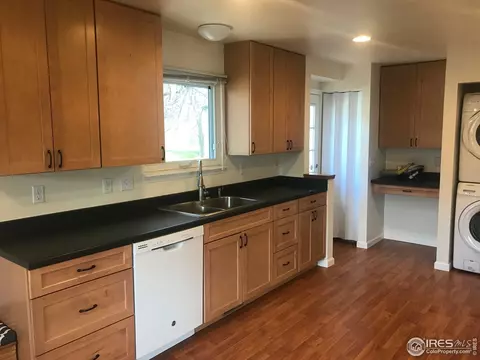 113 Park St, Lyons, CO 80540 photo 9