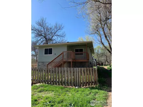 113 Park St, Lyons, CO 80540 photo 2