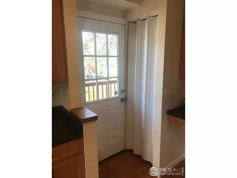 113 Park St, Lyons, CO 80540 photo 8