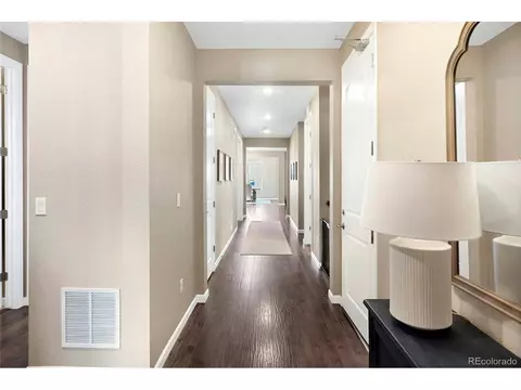 22891 E Union Cir, Aurora, CO 80015 photo 3