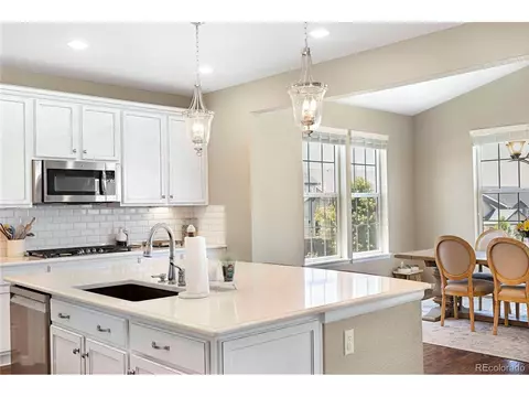 22891 E Union Cir, Aurora, CO 80015 photo 13