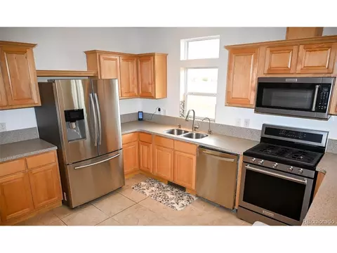 29555 E 166th Ave, Brighton, CO 80603 photo 9