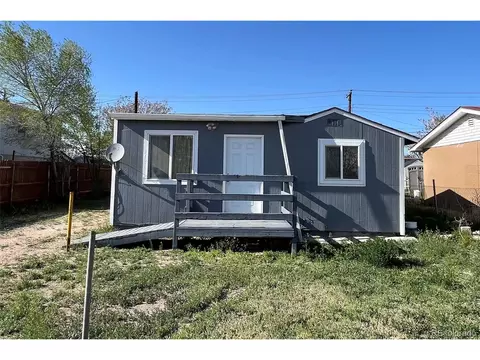 2711 E 15th St, Pueblo, CO 81001