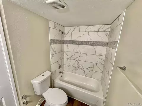 445 Wright St #212, Lakewood, CO 80228 photo 9