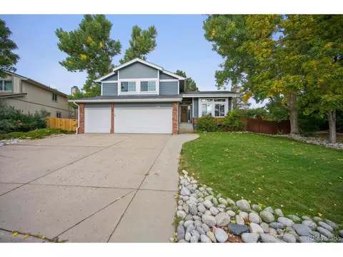 15933 E Lehigh Cir, Aurora, CO 80013 photo 2