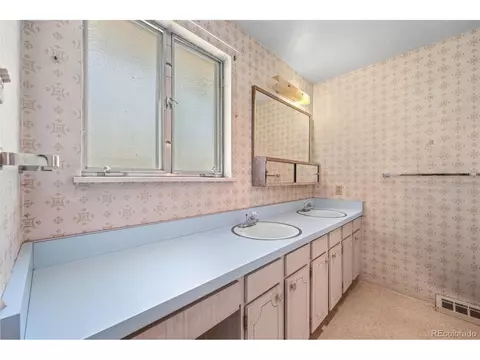 5955 E Kenyon Ave, Denver, CO 80237 photo 18