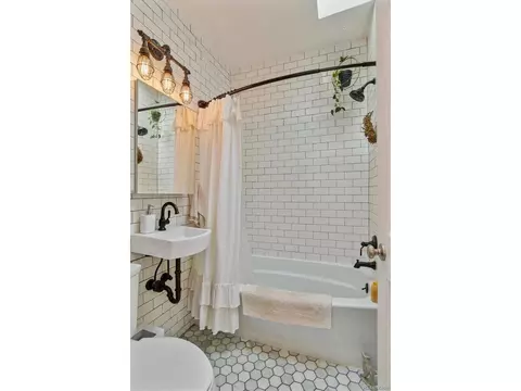 209 Exposition Ave, Denver, CO 80209 photo 15