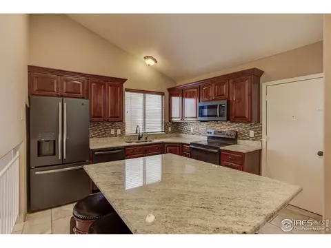 4760 Eagle St, Denver, CO 80239 photo 6