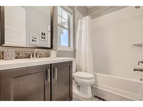 8421 E 54th Dr, Denver, CO 80238 photo 10