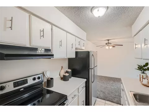 Undisclosed, Denver, CO 80237