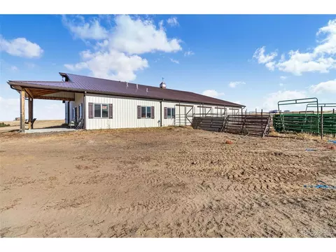 7453 S Oak Leaf St, Bennett, CO 80102 photo 28