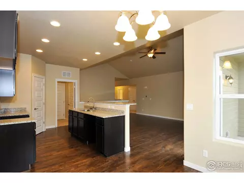 865 Sunlight Peak Dr, Windsor, CO 80550 photo 9