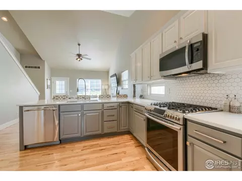 1127 Crescent Dr, Windsor, CO 80550 photo 9