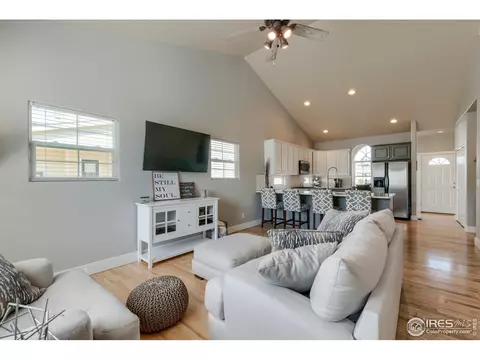 1127 Crescent Dr, Windsor, CO 80550 photo 4