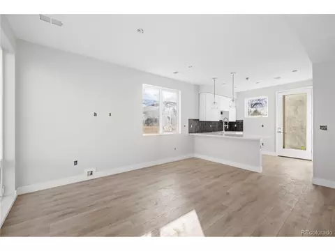1271 Yates St, Denver, CO 80204