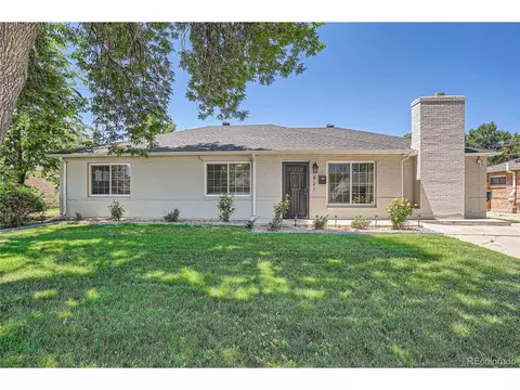 821 Revere St, Aurora, CO 80011