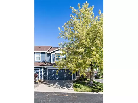 5441 S Picadilly Ct, Aurora, CO 80015