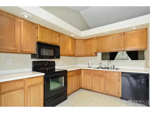1841 E 97th Ave, Thornton, CO 80229 photo 8
