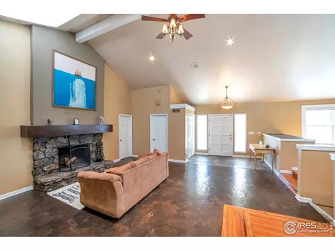 1112 E 5th Ave, Longmont, CO 80504 photo 5