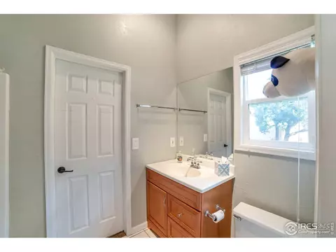 1112 E 5th Ave, Longmont, CO 80504 photo 16