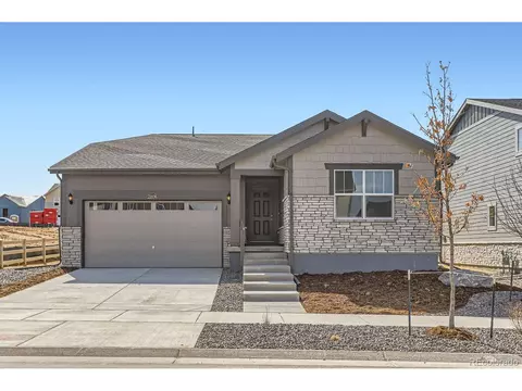 22036 E 39th Pl, Aurora, CO 80019