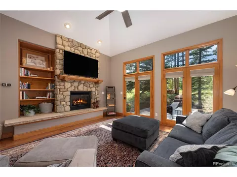 1250 Gcr 8, Fraser, CO 80442 photo 4