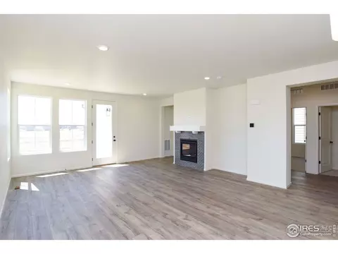 4572 N Bend Way, Firestone, CO 80504 photo 2