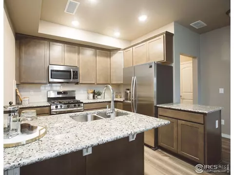 139 8th St, Berthoud, CO 80513 photo 4