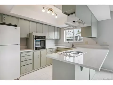 9234 E Lehigh Ave, Denver, CO 80237 photo 8