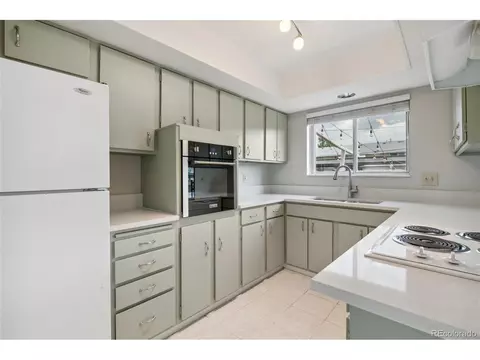 9234 E Lehigh Ave, Denver, CO 80237 photo 9