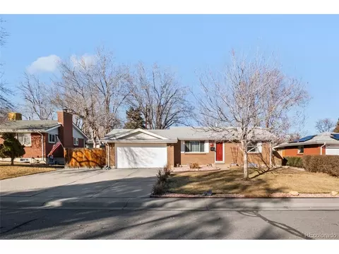 8645 W Utah Ave, Lakewood, CO 80232