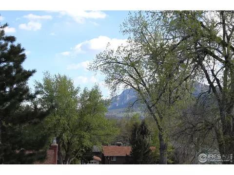 3845 Cloverleaf Dr, Boulder, CO 80304 photo 2