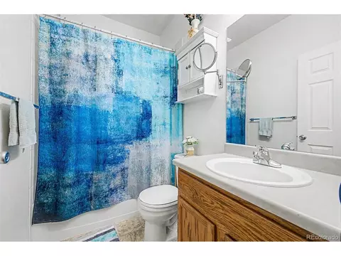Bath - 409 Dee Rd, Johnstown, CO 80534 photo 2 of 2