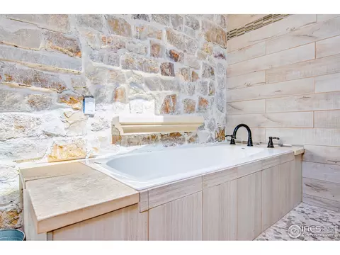 1123 Macdavidson Cir, Dacono, CO 80514 photo 6