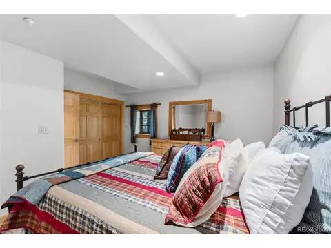 Bedroom - 124 Yarrow Ln, Dillon, CO 80435 photo 4 of 10
