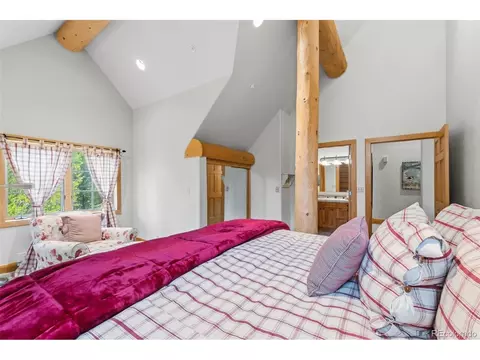 Bedroom - 124 Yarrow Ln, Dillon, CO 80435 photo 7 of 10