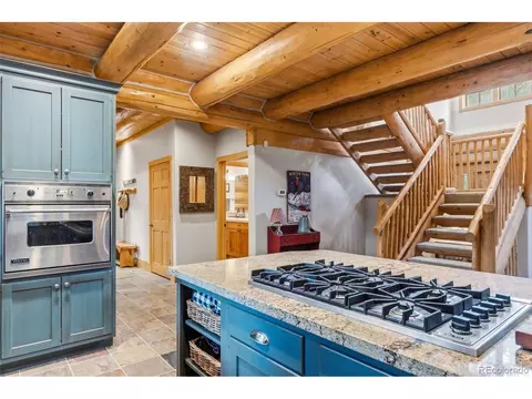 Kitchen - 124 Yarrow Ln, Dillon, CO 80435 photo 4 of 5