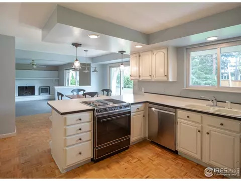 7442 Old Mill Trl, Boulder, CO 80301 photo 10